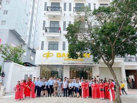 Đi đến slide 2