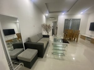 Cho thuê căn hộ cao cấp Monarchy giá 6.5 triệu/tháng, đầy đủ tiện nghi, vào ở liền