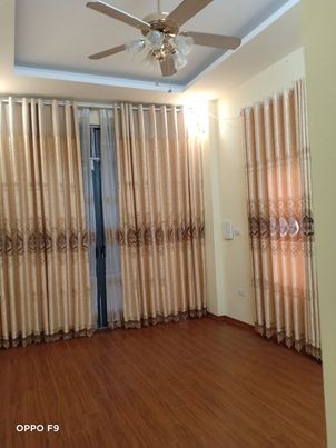 Bán Nhà Trường Chinh, lô góc 50m ô tô tránh, 40m2 mặt tiền 4m giá 4,65 tỷ.