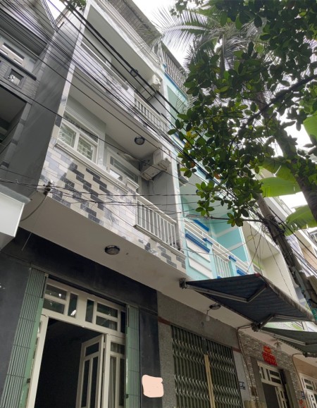 Nhà mới 3 tầng, giá 4 tỷ, hẻm xe hơi phường 15, Quận 8 khu dân trí cao, hàng xóm văn minh