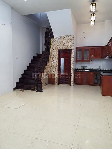 Cần bán nhà tại trần khát chân có diện tích 43.1m2, 4 tầng, mặt tiền 6m. giá 4.8 tỷ