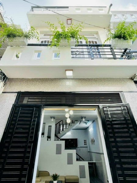 Bán căn nhà phố hẻm 1 sẹc Phạm Văn Bạch, phường 15, Quận Tân Bình, giá tốt đầu tư