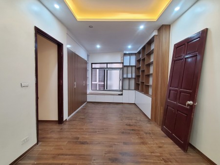 Mặt tiền rộng ngõ cực thoáng hiếm nhá bán giá nhỉnh 4 tỷ, liên hệ 0981198264