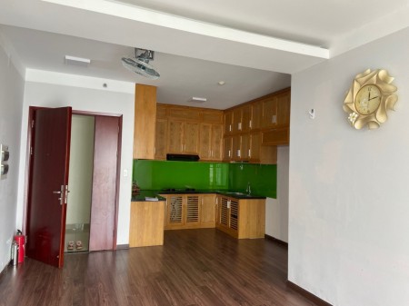 Cần bán căn hộ 93m2 C/C Carilon Aparment Tân Bình giá tốt, liên hệ 0847949599