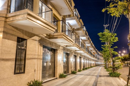 Nhượng lại căn shophouse lô góc sở hữu lâu dài, liên hệ 0862751222, bàn giao ngay