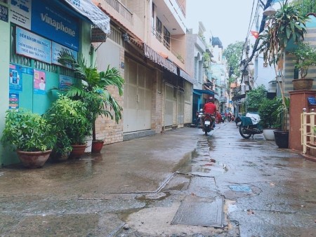 Hẻm xe hơi đỗ cổng trung tâm Quận 3, tặng nội thất xin sò, Pasteur Phường 8 Quận 3