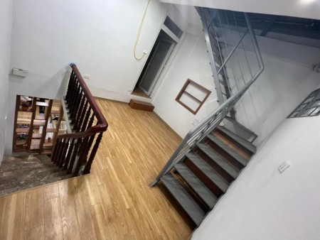 Giá nhỉnh 2 tỷ hơn 50m ra ô tô tránh nhà đẹp ở ngay trung tâm Xa La, lh 0975661186