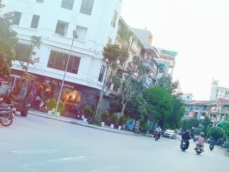 Đi đến slide 7