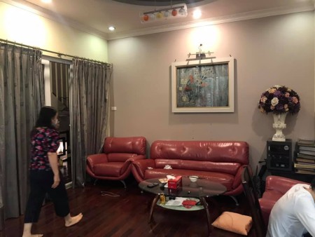 Bán nhà 4 tầng mặt ngõ ô tô tránh phố Tứ Liên 110m2 giá 15,5 tỷ. LH 0912442669