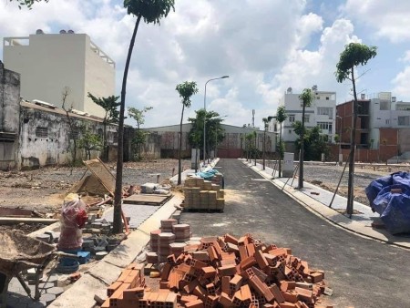 Đất full thổ cư khu dân cư Tân Thới Nhất Quận 12- TPHCM liên hệ 0934740302