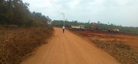 Đất cần bán tại Bình Phước, ngay trung tâm Phú Riềng, đã có sổ, công chứng trong ngày