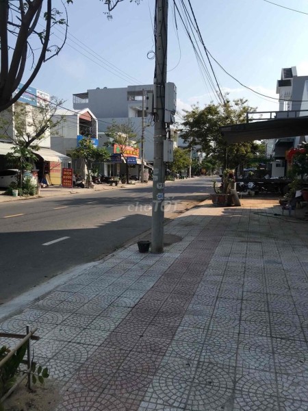 Đất mặt tiền Lê Quảng Chí- hướng Đông Nam giá tốt đầu tư sinh lời cao, bàn giao đầy đủ giấy tờ