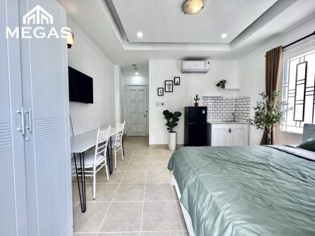 Cho thuê căn hộ mới khai trương trung tâm Quận 1