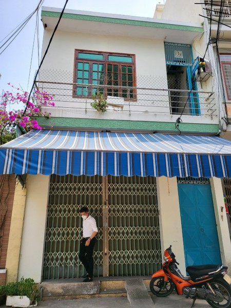 Cần bán gấp nhà tầng Trung Tâm Đà Nắng mặt tiền đường Hải Hồ 5m5 lh 0902840011