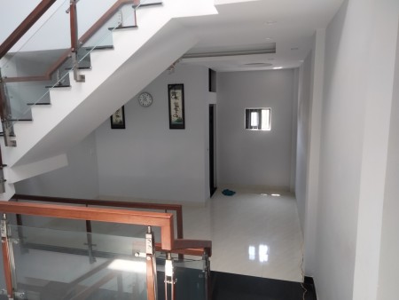 Nhà mặt tiền Khu Nam Việt Á, Ngũ Hành Sơn diện tích 8x11, 2 tầng, giá 4,x tỷ
