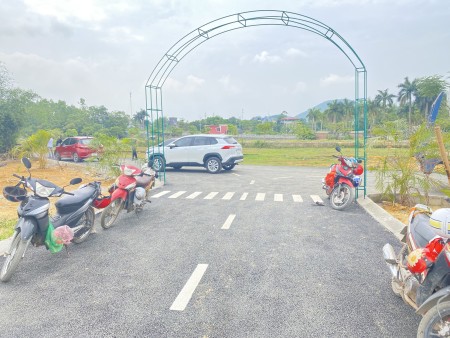 Đất vị trí vàng mặt đại Lộ Thăng Long diện tích sử dụng 100m2 giá bán chỉ 1,5 tỷ