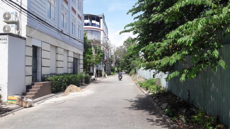 Chính chủ cho Thuê nhà An Phu An Khánh dt 80m2 3 lầu đường 14m vỉa hè rộng