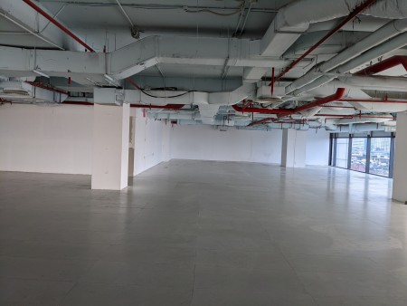 Cho thuê sàn 1500m2 - 4000m2 tại trung tâm Quận Thanh Xuân, giá 15$-20$ lô góc mặt tiền