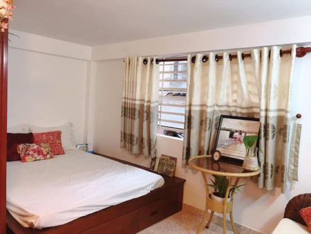 Nhà Thích Quảng Đức, Phường 5 Phú Nhuận, vuông vức ngang hiếm 4.7 x 10.5m, 49m2, nhỉnh 5 tỷ