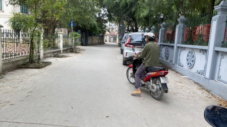 Đi đến slide 1