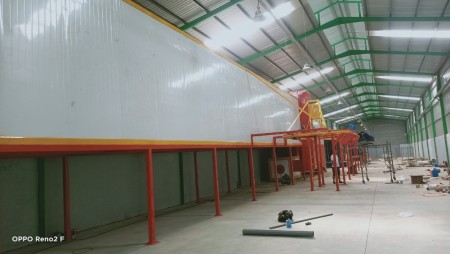 Cho thuê nhà xưởng diện tích 1300m2, hệ thông sơn tĩnh điện mới 100%, giá tốt