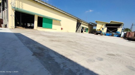 Nhà xưởng cho thuê Đức Hoà, Long An, diện tích sử dụng 2300m2, giá 120 triệu/tháng