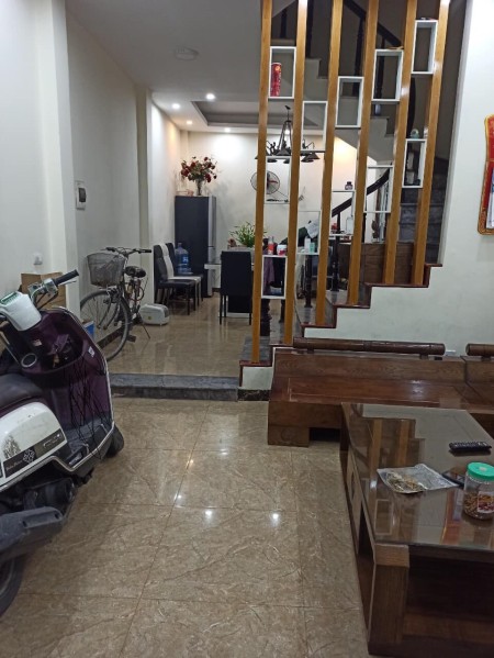 Bán Nhà Kim Giang - Thanh Xuân Lô Góc nhà đẹp, diện tích 45m 4 tầng Giá 4,5 tỷ