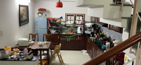 Cần bán gấp nhà Khu Nam Việt Á, 2 tầng, diện tích sử dụng 83m2, đường 5.5m