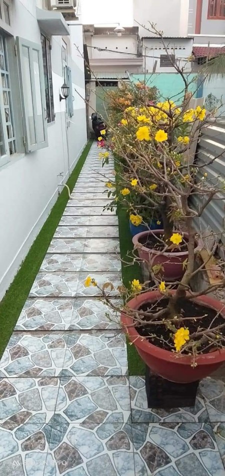 Bán đất tặng nhà 1 trệt 2 lầu, xây dựng có hoàn công đầy đủ liên hệ 0902451169