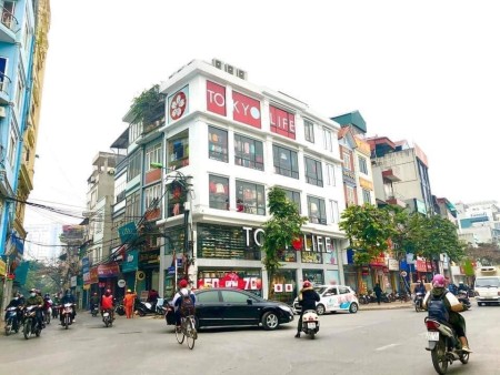 Chủ cần tiền bán nhà mặt phố Khương Đình, sổ đỏ chính chủ, sẵn sàng giao dịch giá tốt