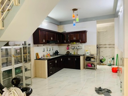 Bán Nhà Nguyễn Thị Thập, 3 Tầng, Phường Bình Thuận, DT 52m2, Giá Hơn 5 Tỷ.