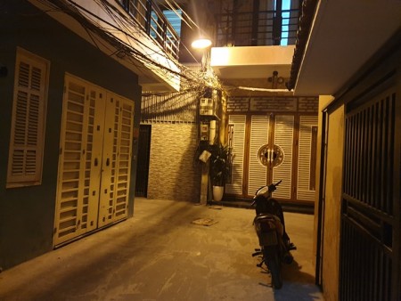 Bán gấp nhà phố Trịnh Đình Cửu diện tích 52m2, 4 tầng, mt 3m giá bán 4.25 tỷ