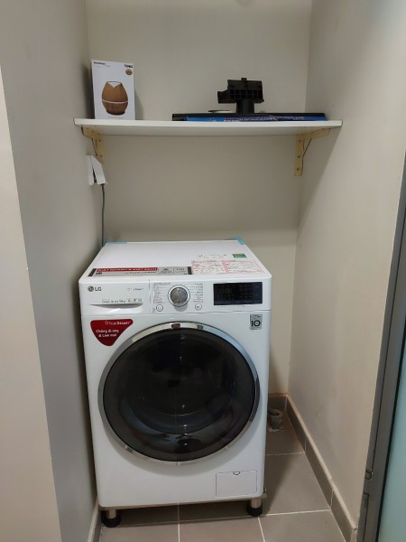 Cần cho thuê căn hộ 2 phòng ngủ, diện tích 90m2, giá 25 tr/tháng nội thất bàn giao đầy đủ như hình