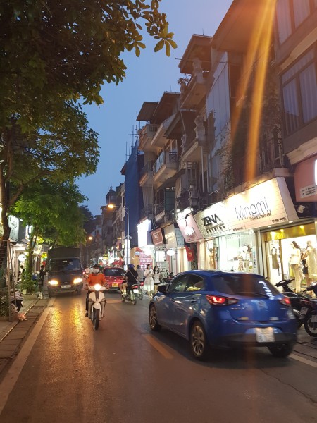 Đi đến slide 8