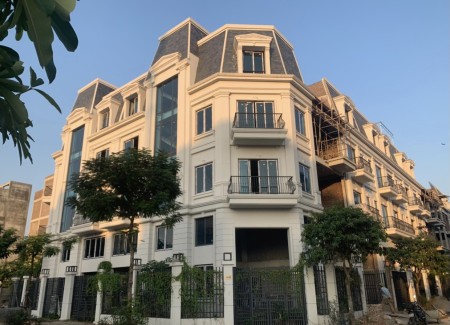 Đi đến slide 8