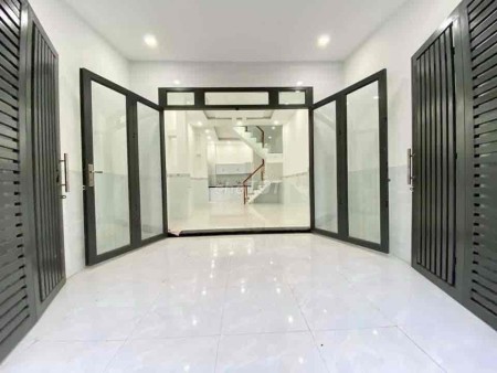 Cần bán gấp nhà mặt tiền Nguyễn Duy Cung, diện tích 4.2mx12m, pháp lí chính chủ, lh 0899490899