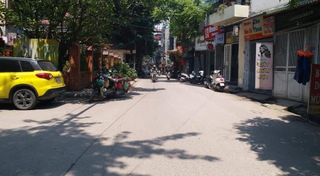 Bán nhà mặt ngõ Văn Chương ô tô tránh KD tốt 88m2 giá 10 tỷ. LH 0912442669