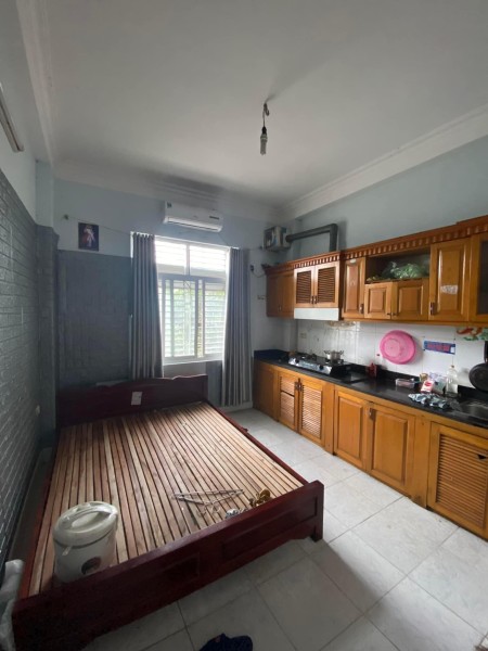 Bán nhà Đại Linh Trung Văn nhà 2 mặt ngõ ô tô 7 chỗ vào nhà 42m, 5 tầng giá 3.9 tỷ