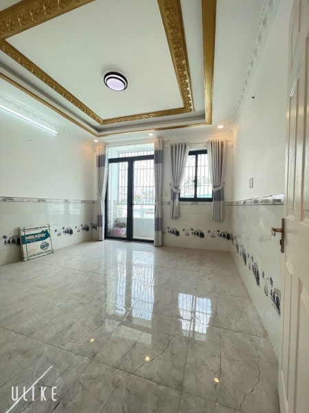 Cần tiền bán gấp nhà 3 lầu mới hoàn thiện khu Huỳnh Tấn Phát, tặng đầy đủ nội thất mới