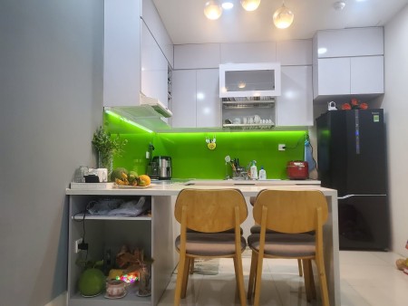 Bán căn hộ 2PN, full nội thất tại the Sun Avenue giá bán 4.15 tỷ, liên hệ 0909370517