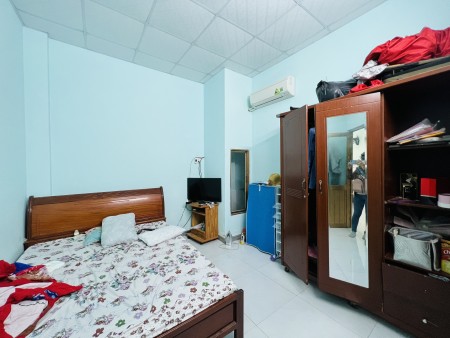 Bán Nhà SHR Ngay Hồ Bơi Phương Nam, diện tích 5x20, Giá 2.15 Tỷ (Thương Lượng)