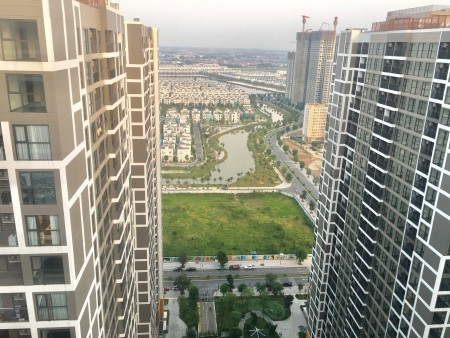 Bán căn hộ Studio R1.03315A diện tích 27m2, Đông Nam view hồ giá bán 1.2336 tỷ, lh 0936069841