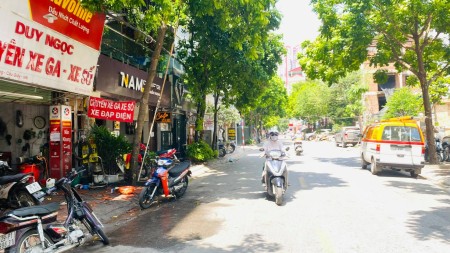 Đi đến slide 4
