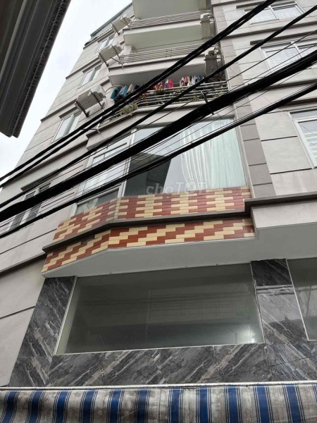 Chính chủ bán nhà Trường Chinh diện tích sử dụng 32m2 5 tầng đẹp sổ sẵn chính chủ