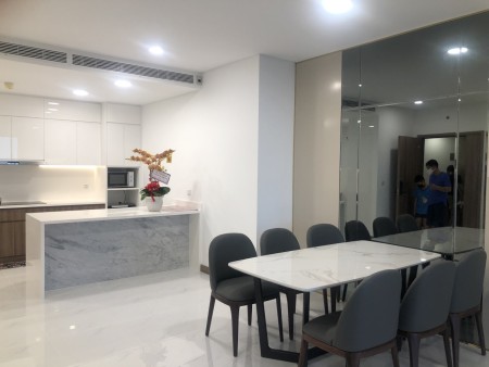 Căn hộ 3 phòng ngủ view sông hướng Đông Nam mát mẻ liên hệ 0918363550 - em Hùng