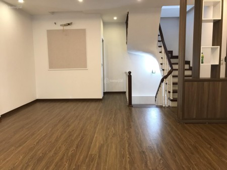 Nhà đẹp mới tinh đường Láng, phường Láng Thượng, Đống Đa dt 40m, 4 tầng giá 4.75 tỷ