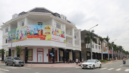 Đi đến slide 8
