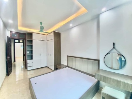 Bán nhà Tam Trình nhà mới ở luôn, full nội thất, vài bước ra ô tô giá bán chỉ 3,5 tỷ