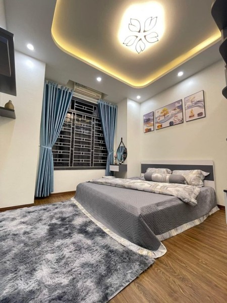 Nhà siêu hot dtsd 43m2, phố Nguyễn Đức Cảnh, sổ đỏ chính chủ, giá bán 3.6 tỷ, bàn giao ngay