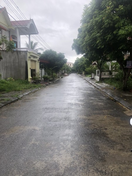 100m2 đất vuông vắn mặt đường Tân Hợp, Tân Thành, Dương Kinh giá đầu tư.
